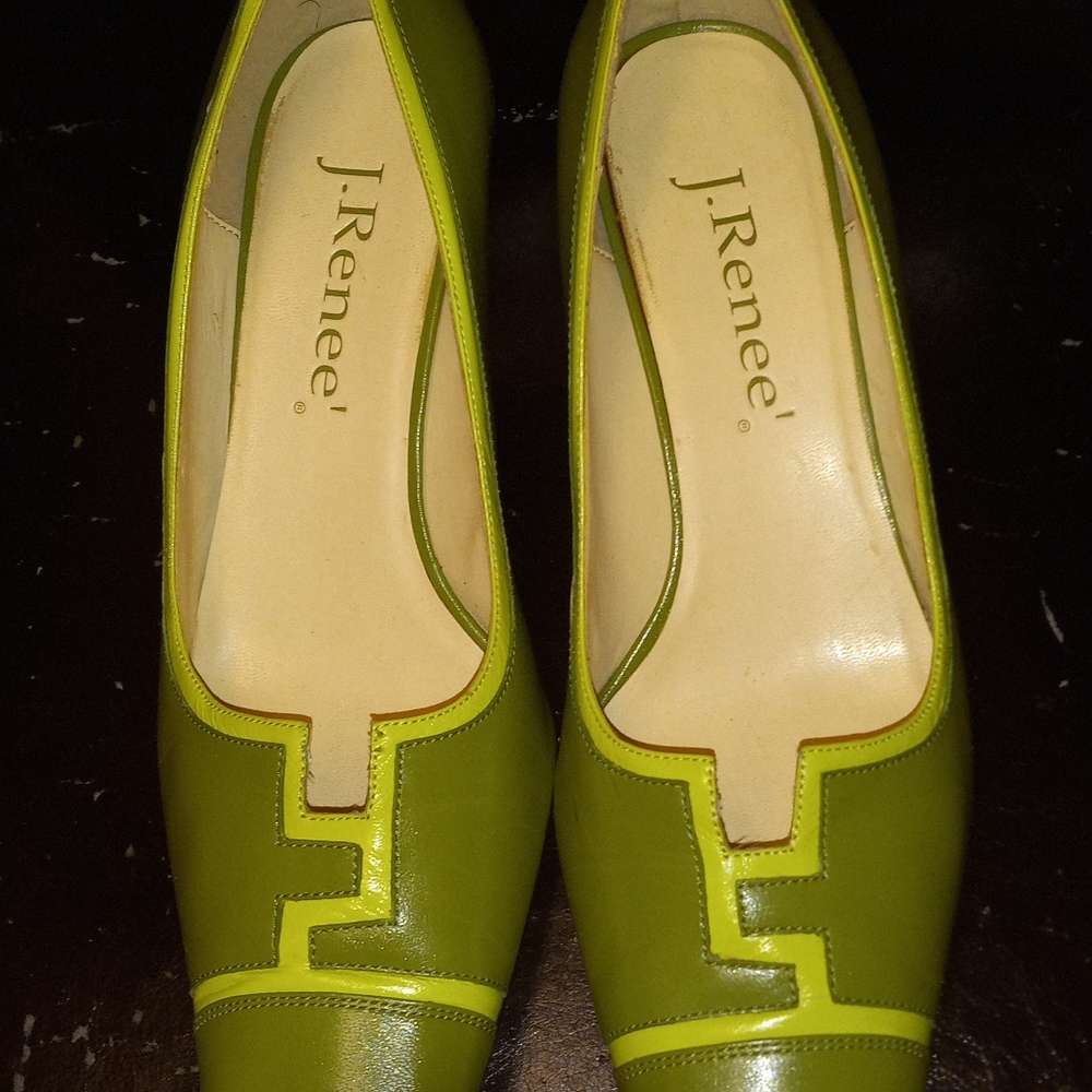 Olive green an lime green classy shoe